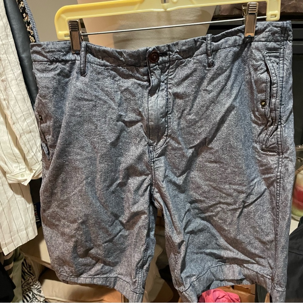 Fossil Men's Gray Flat Front Shorts